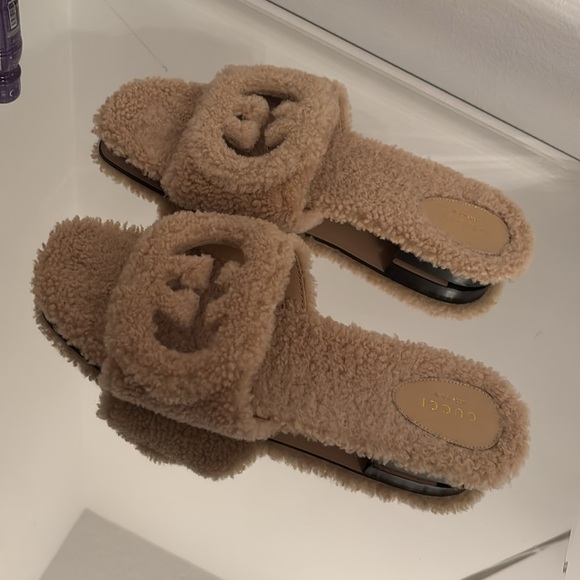 Gucci wool interlocking sandals! Size 41! - Picture 3 of 16